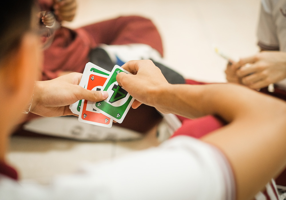 Join your friends and family in a highly competitive game of Uno or Duo.