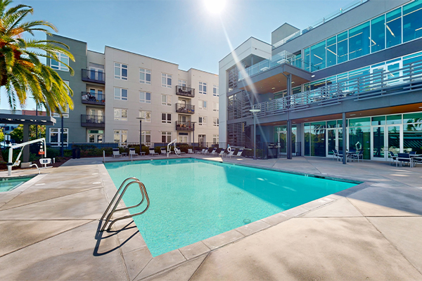 Outdoor swimming pool